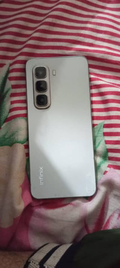 Infinix Hot 50 Pro