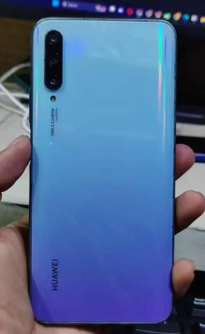 Huawei Y9s