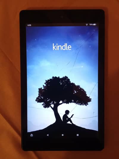 Amazon Fire HD8 8th generation android tablet 2gb 32 gb.