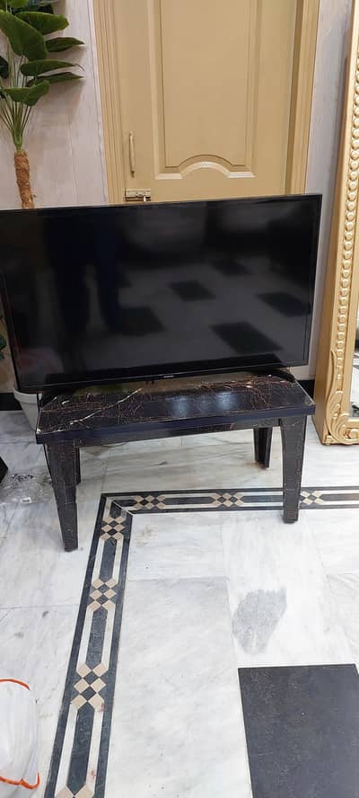 Samsung Led tv 40 inch original good condition no fault