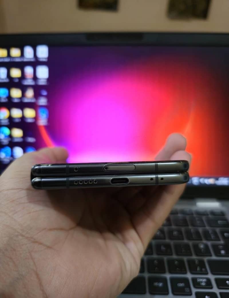 Google Pixel Fold 2
