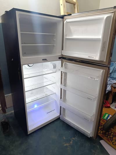 Dawlance fridge 9191 chrome