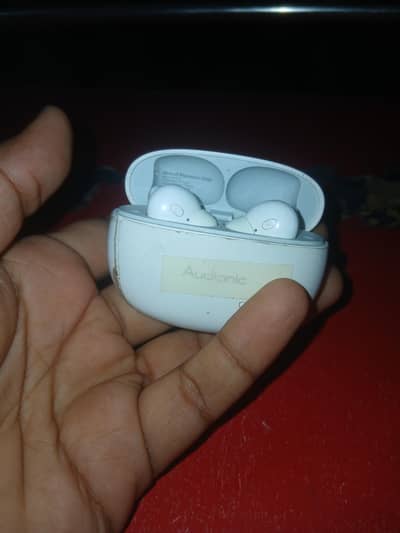 audience signature s680