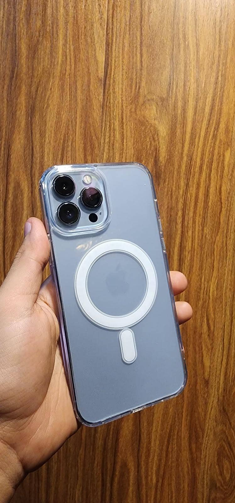Apple iPhone 13 Pro Max 0