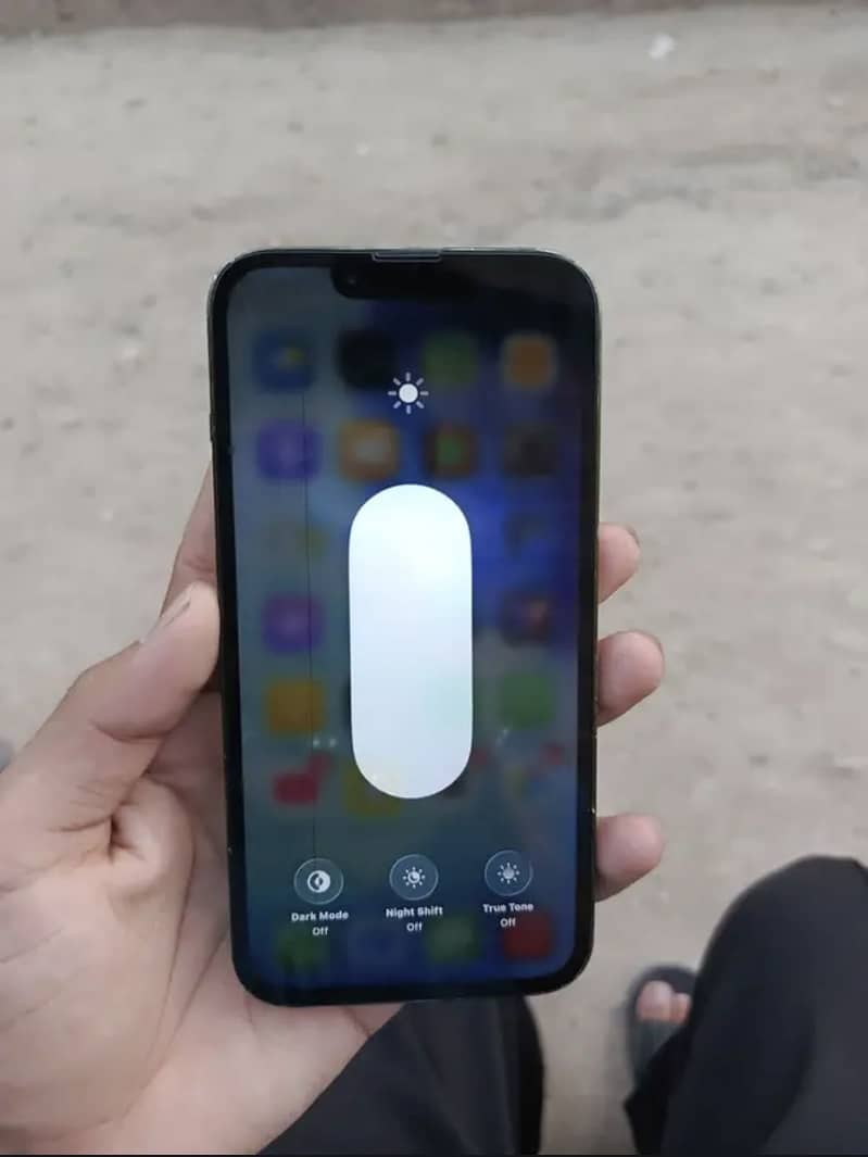 iPhone 13 5