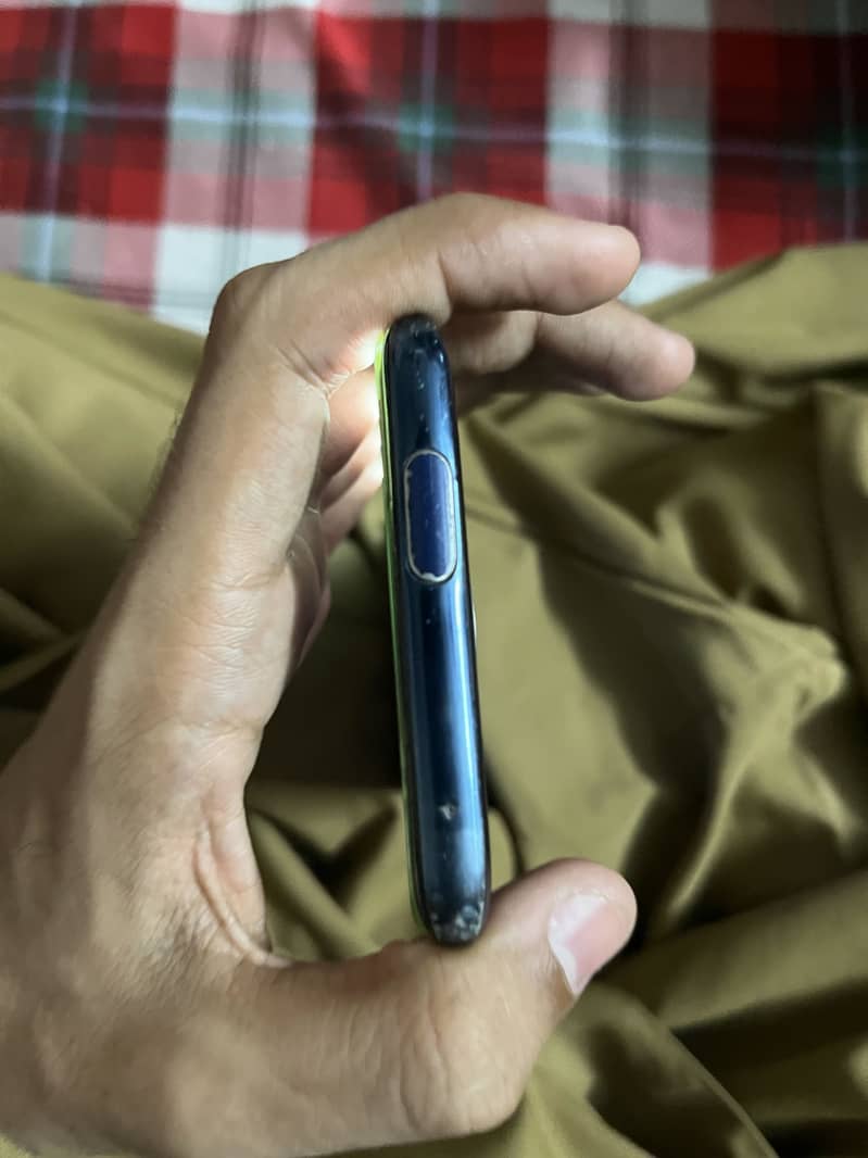 One Plus 7 Pro 3