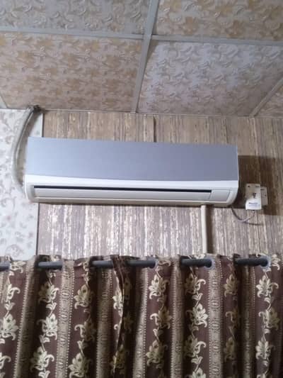 Haier ac 1.5 ton non inverter new candshion total orgnel all ok