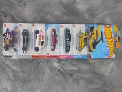 BRAND NEW ORIGINAL HOTWHEELS "TREASURE HUNT CARS" (RARE)