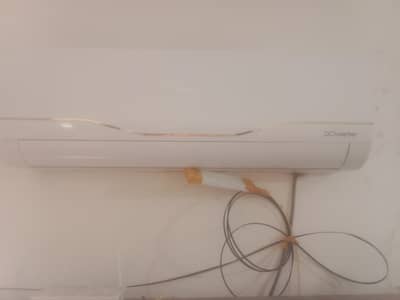 Haier Ac DC invotor 1 ton