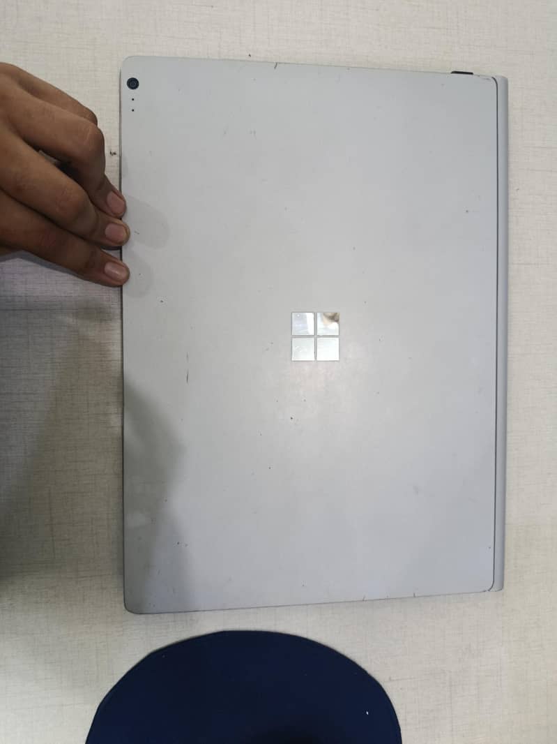 Surface Book 1 0