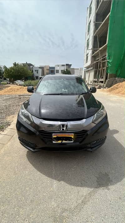 Honda Vezel 2013 (2017 registered)