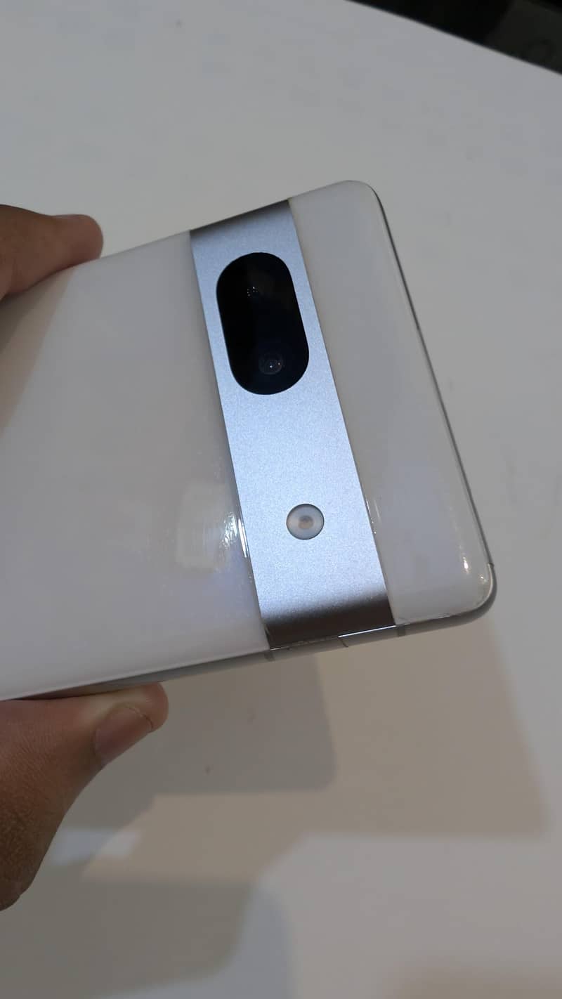 Google Pixel 7a 6