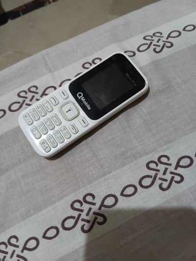 QMobile Guru Plus