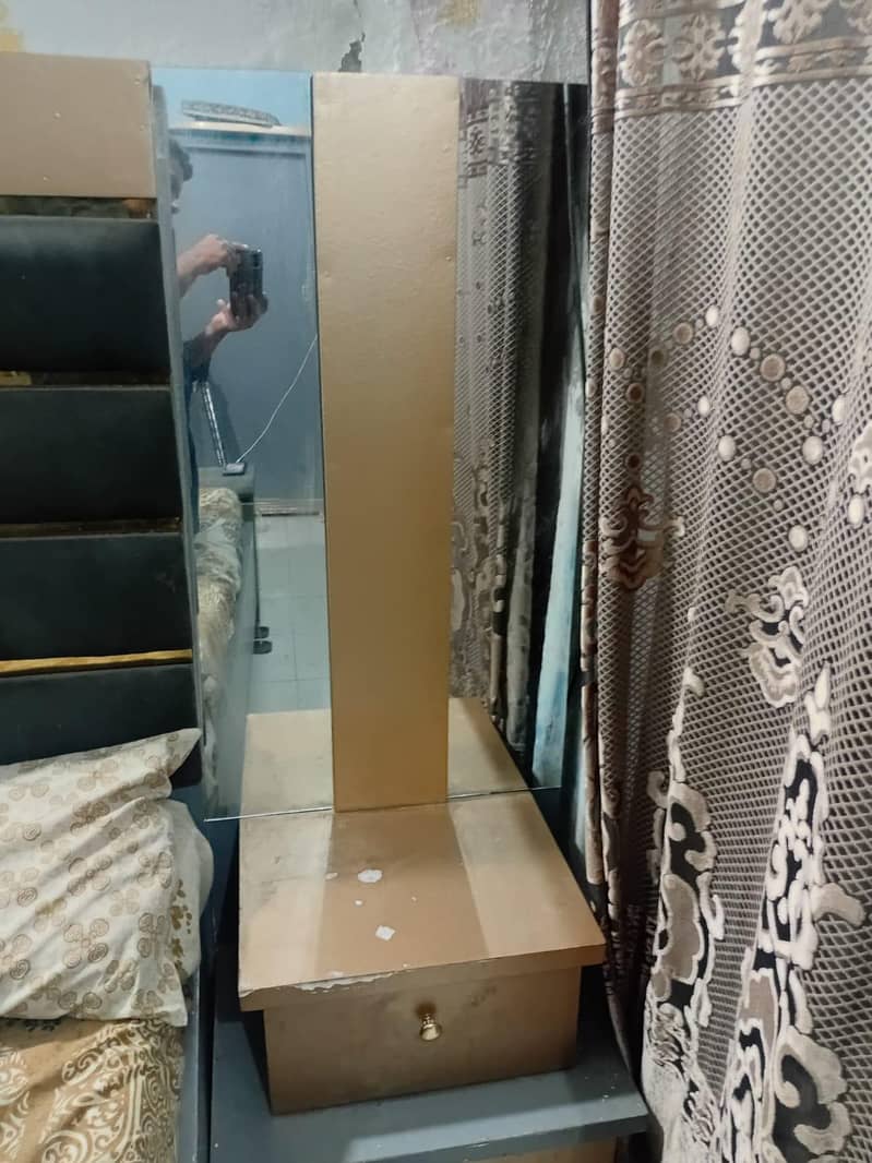 Bed,side table,showcas, dressing,sofa set,safe almari, 3
