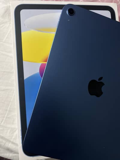 New iPad Air 16 11th gen just box opened and used for 1,2 weeks