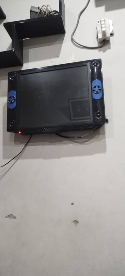 China LCD 17 inch full ok