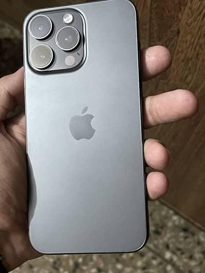 Apple iPhone 15 Pro Max