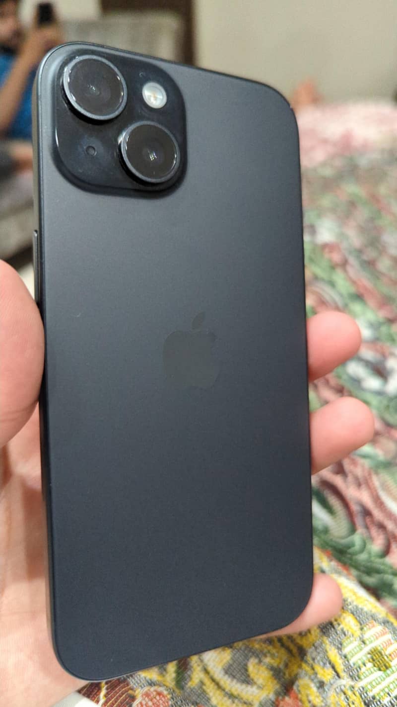 Apple iPhone 15 1