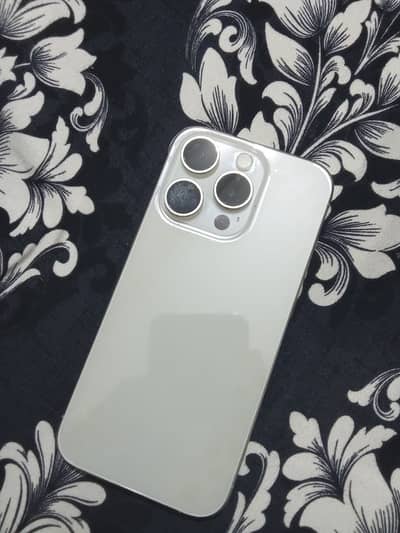 Apple iphone 15 pro