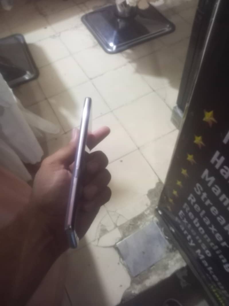 Samsung Mobile Note 8 2