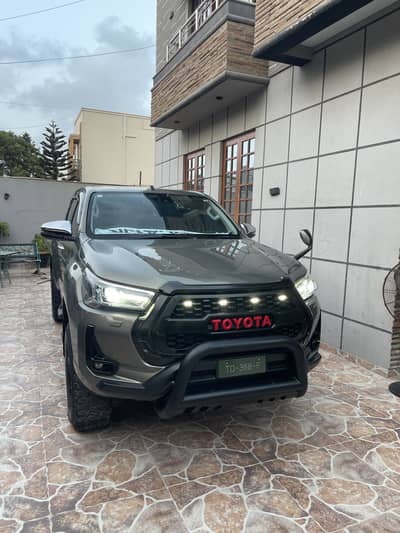 Japanese Toyota Revo 2020-25 unreg