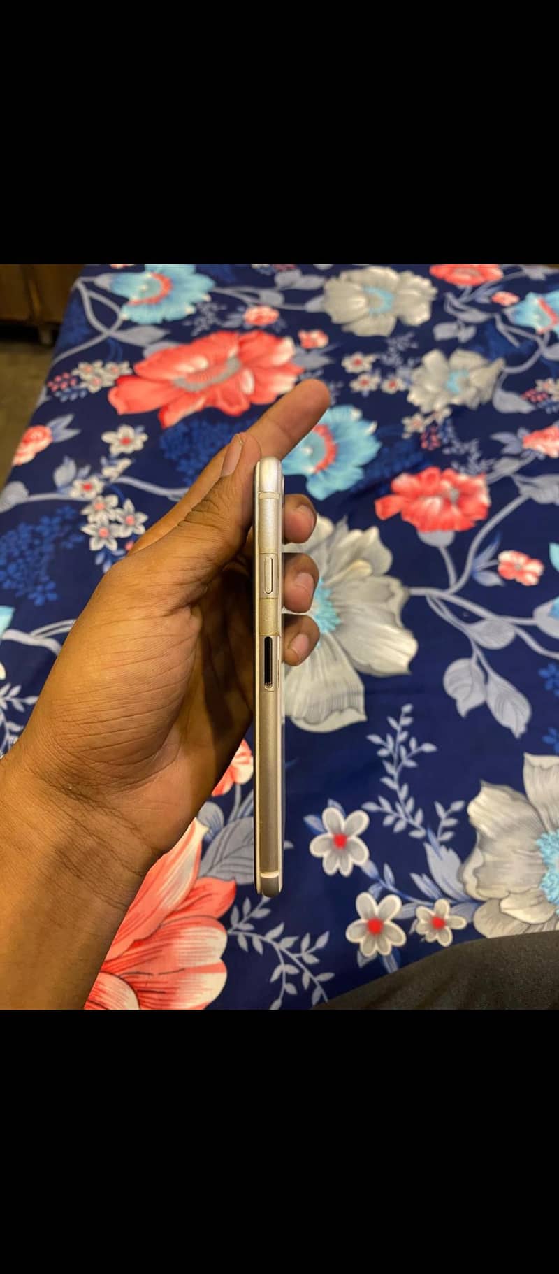 Apple iPhone SE 4