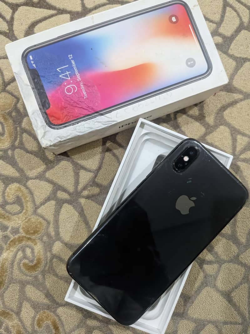 Apple iPhone X 0