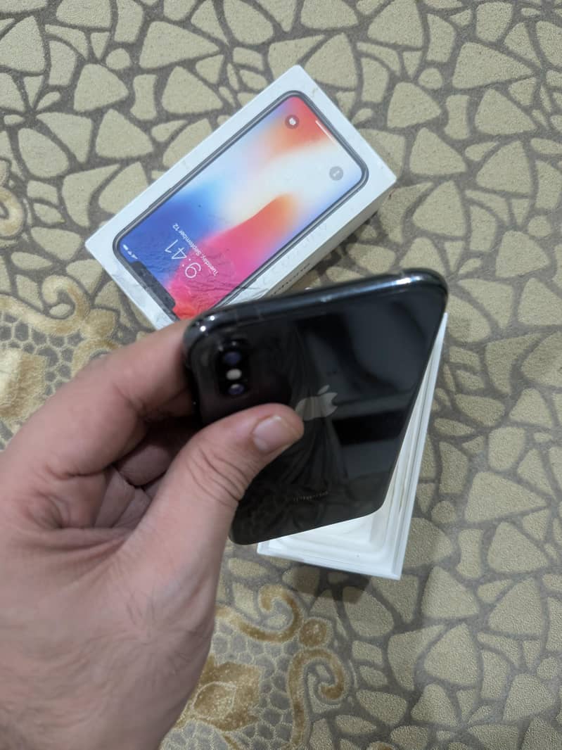 Apple iPhone X 2