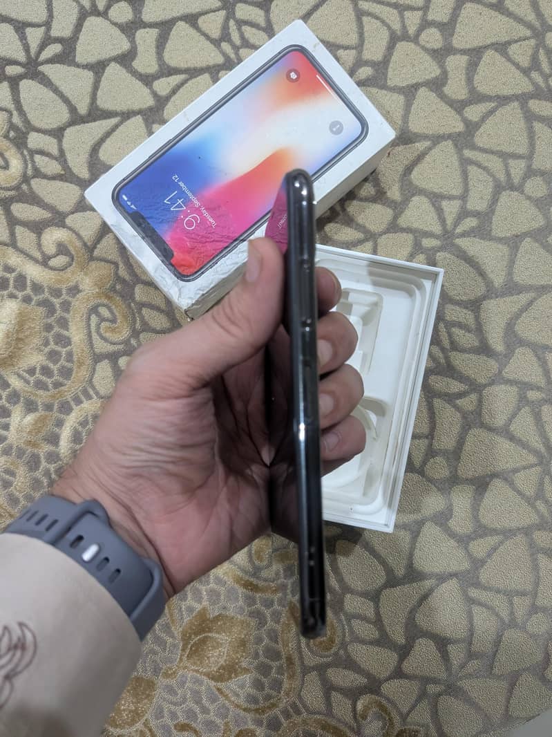 Apple iPhone X 7