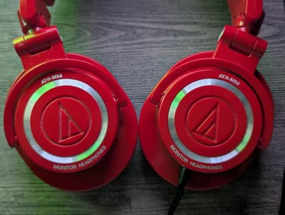 Audio Technica ATH-M50 headphones