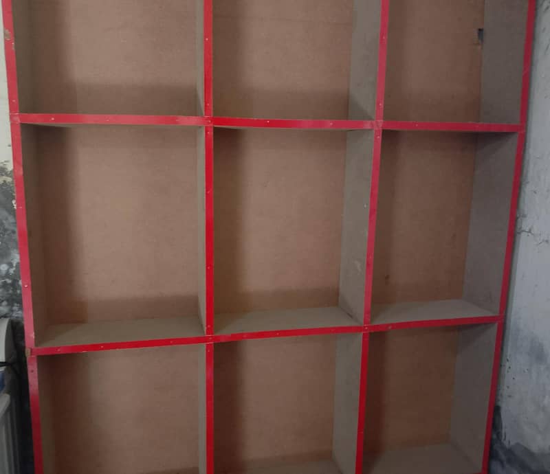 shelves 0