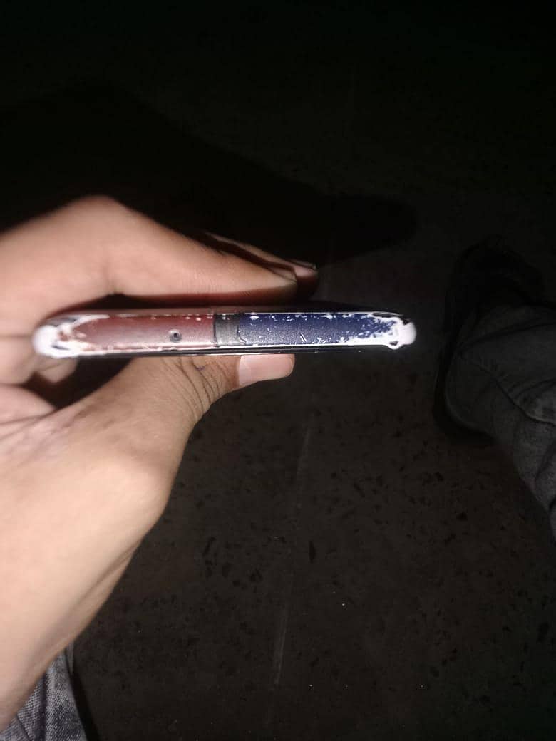 One Plus 6T 5