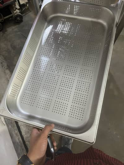 162 SS Trays & 12 Stainless Steel Trolleys for Sale – Like New
