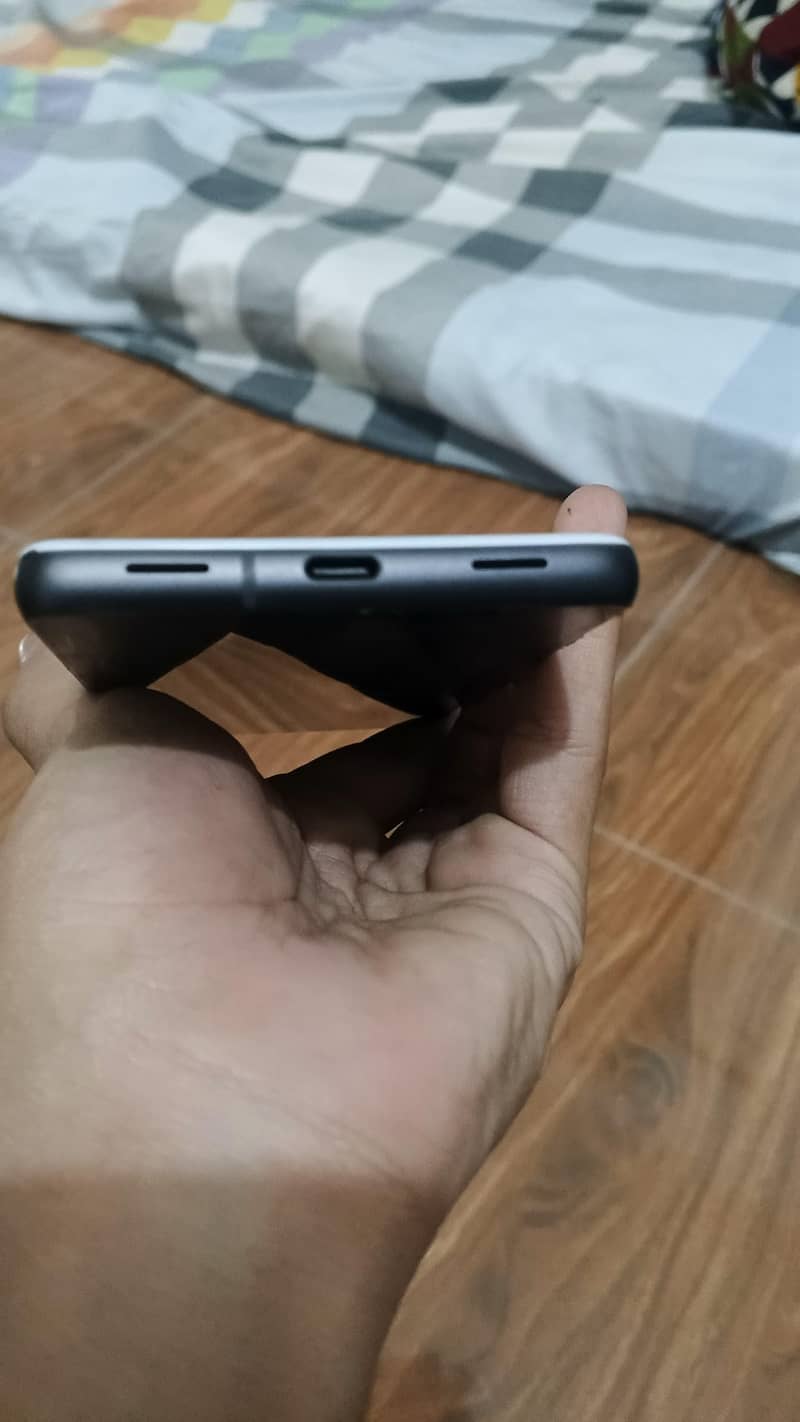 Google Pixel 7a 3