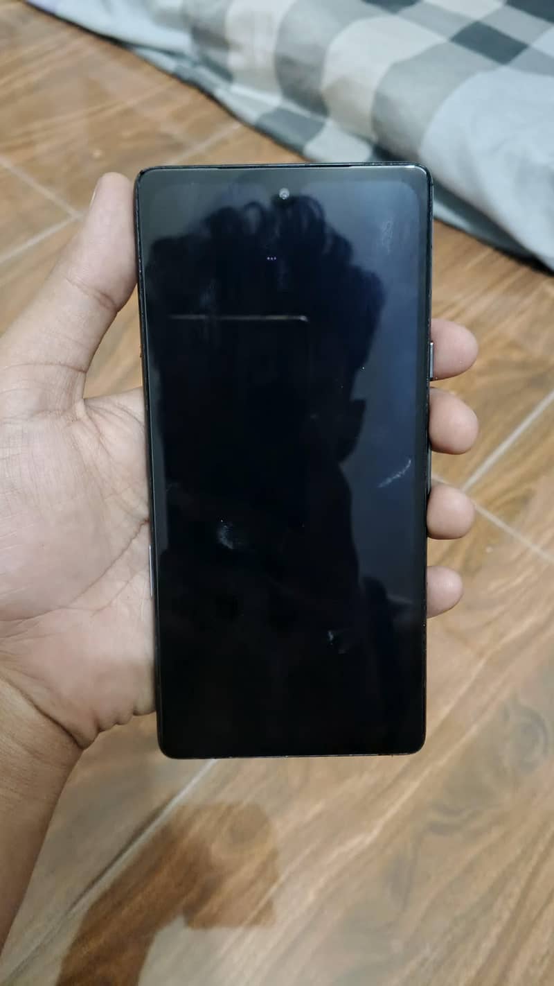 Google Pixel 7a 4