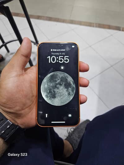 Apple iPhone XR