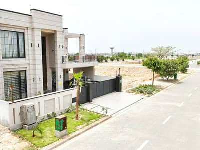 1 KANAL PLOT ON IDEAL LOCATION NEAREST TO BAHRIA TOWN AND WALKING DISTANCE FROM MASJID AND PARK FOR AVAILABLE SALE