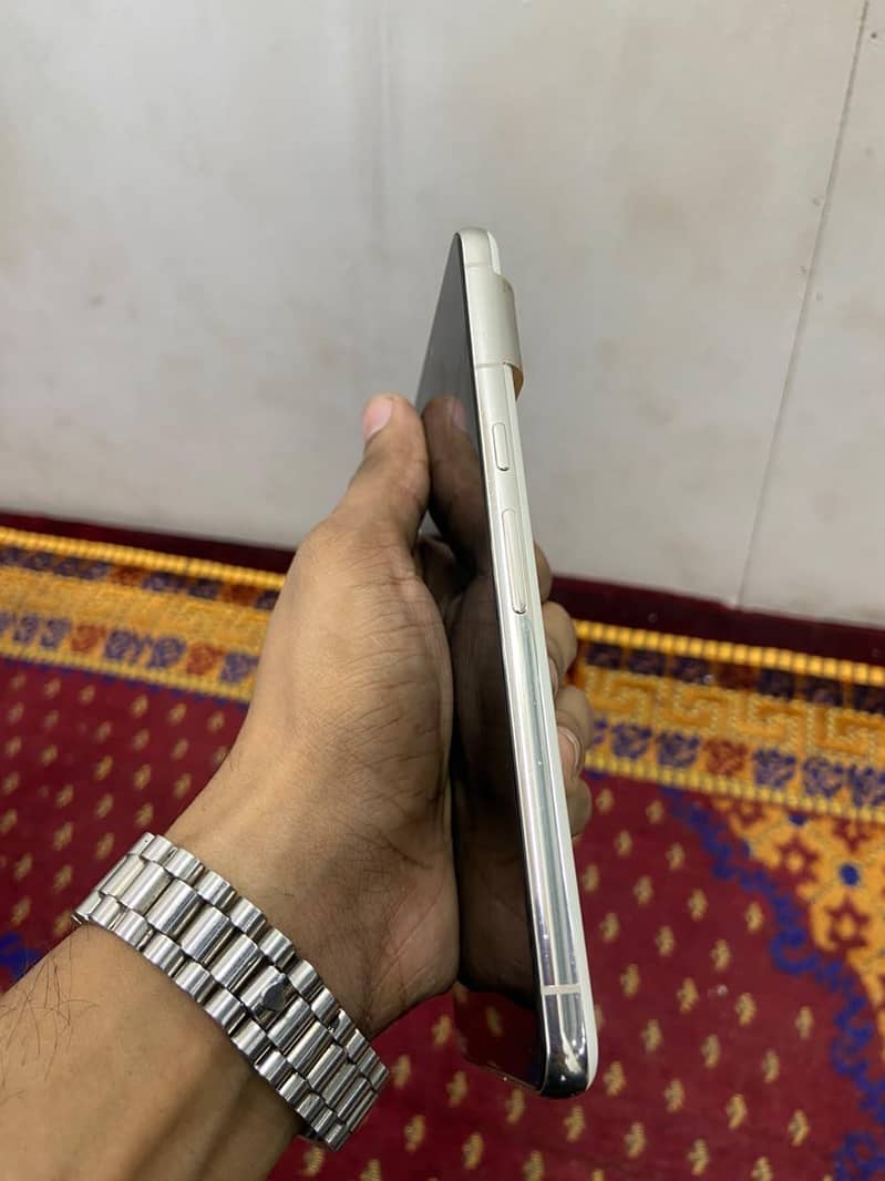 Google Pixel 8 Pro 5