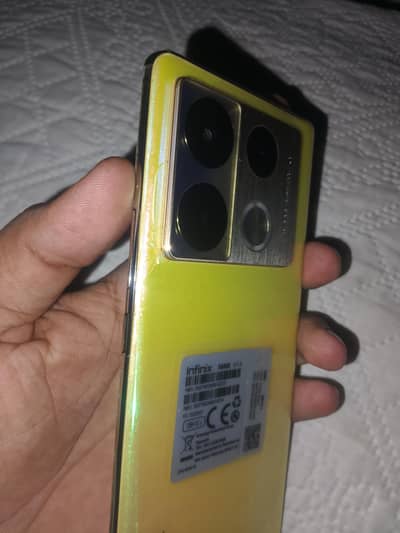 Infinix Note 40 Pro
