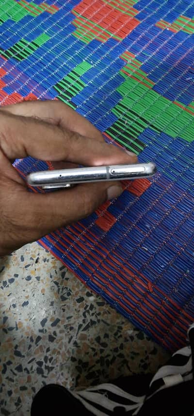 Samsung Mobile S20 FE
