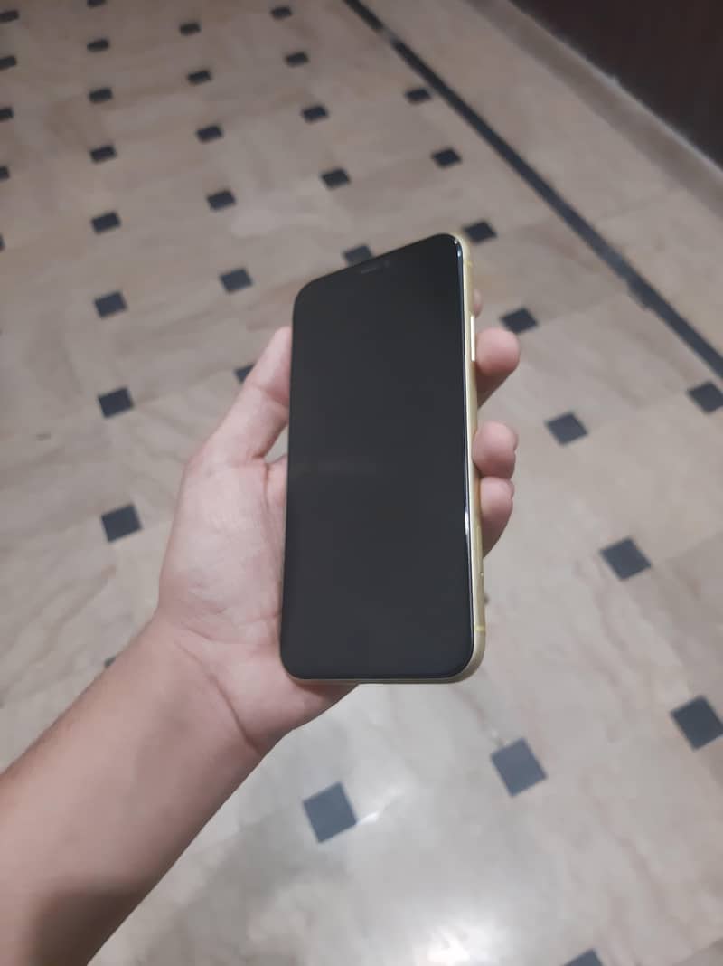 Apple iPhone 11 1