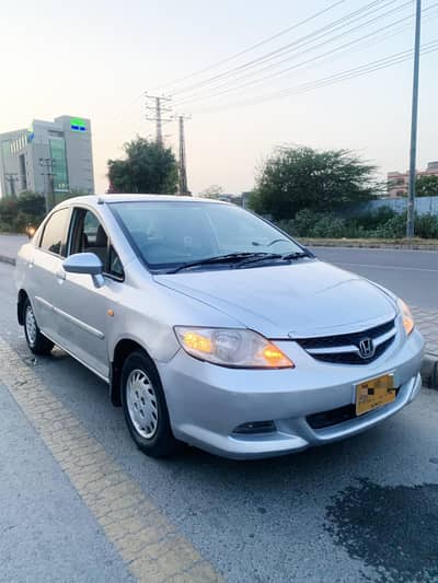 Honda City 2006 almost Total genuine 15-16 km/liter average in city