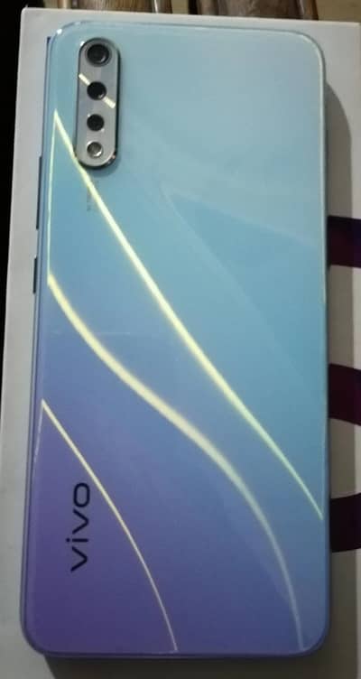 Vivo S1
