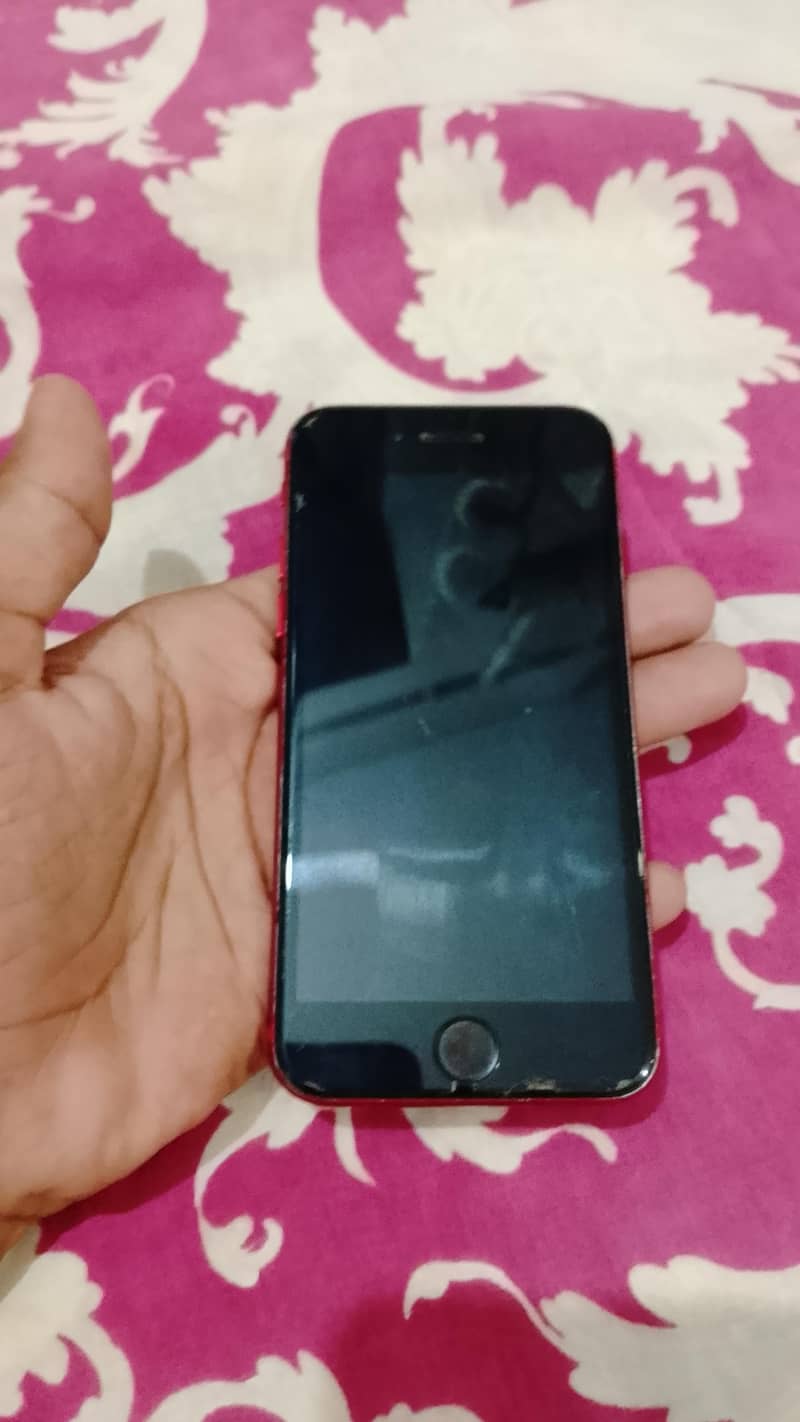 Apple iPhone 8 1
