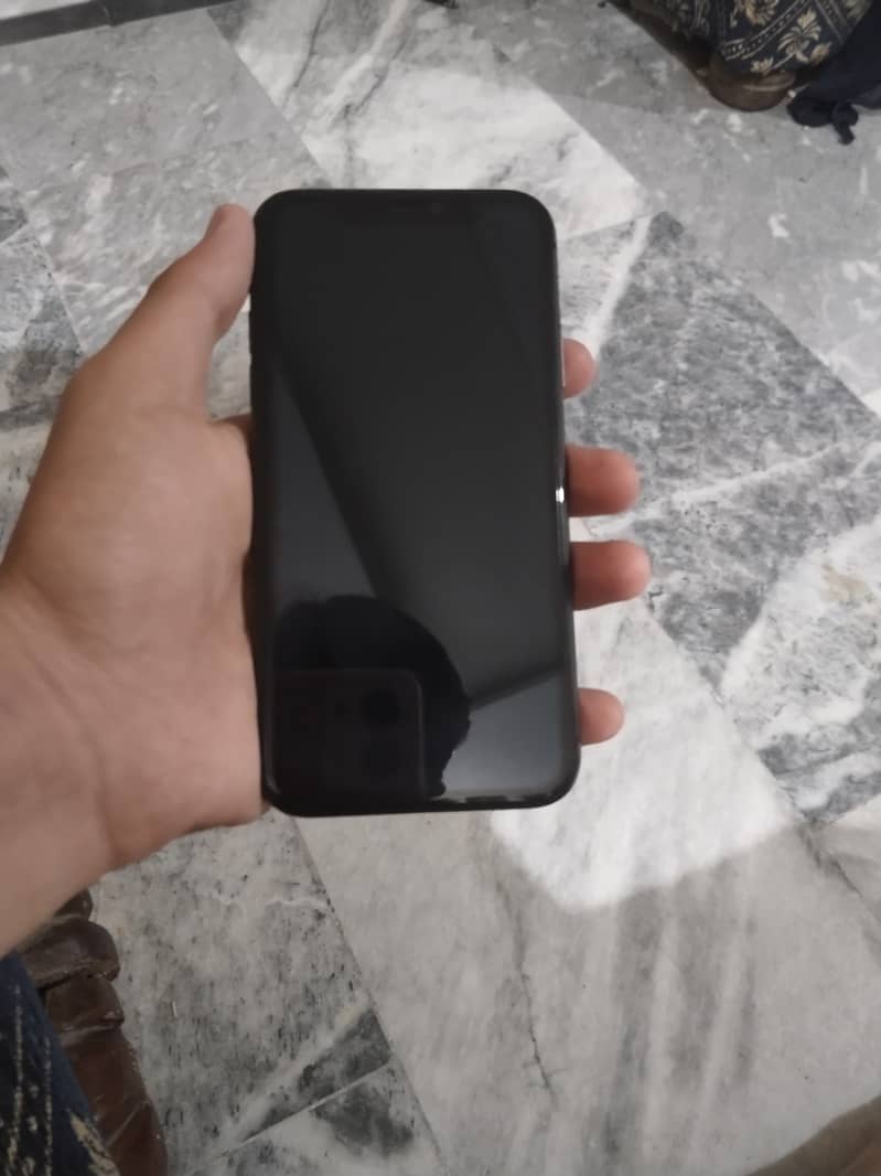 Apple iPhone 11 1