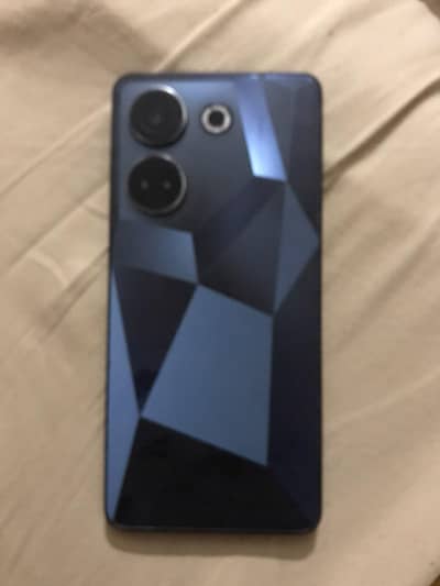 Tecno CAMON 20