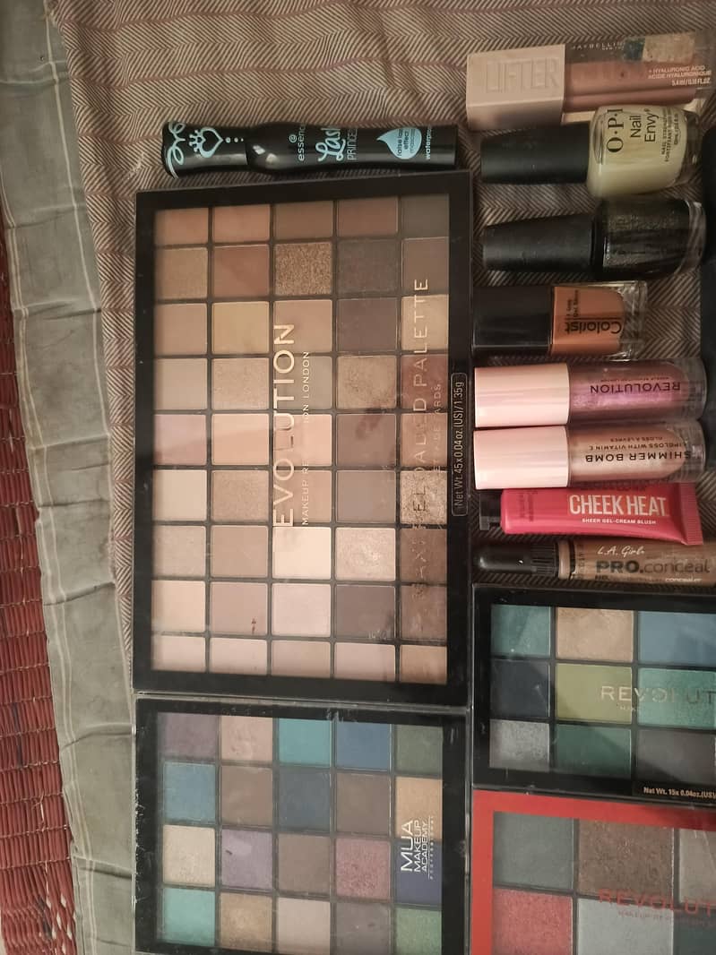 cosmetics items all 0