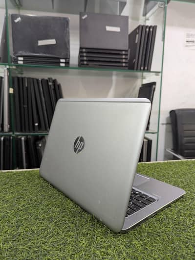 HP EliteBook 1040 G3 – Premium Ultra-Slim Professional Laptop
