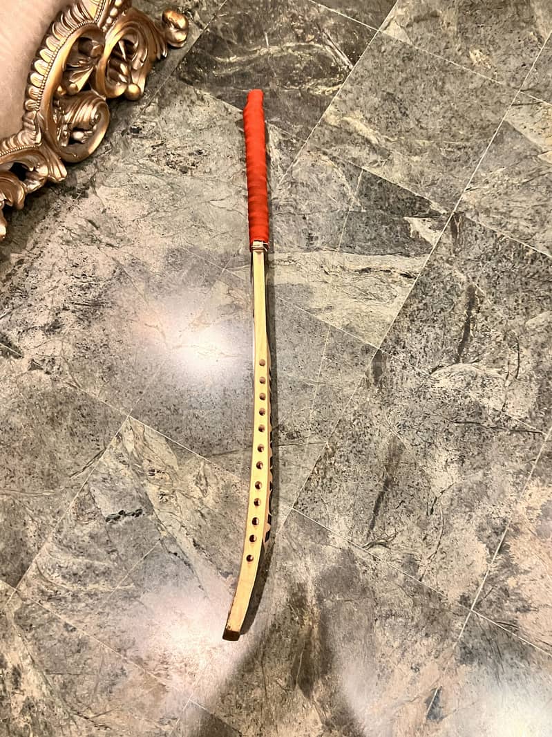 Cricket bat 3