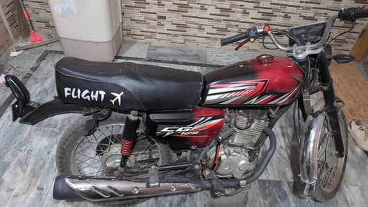 125 Urgent for sale 2017